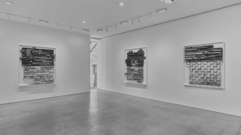 Installation view: Leonardo Drew
